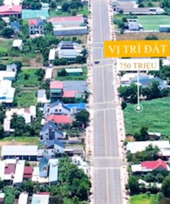 Đường trước đất 5x47m tại khu vực bán đất Tân Phú Đồng Phú Bình Phước